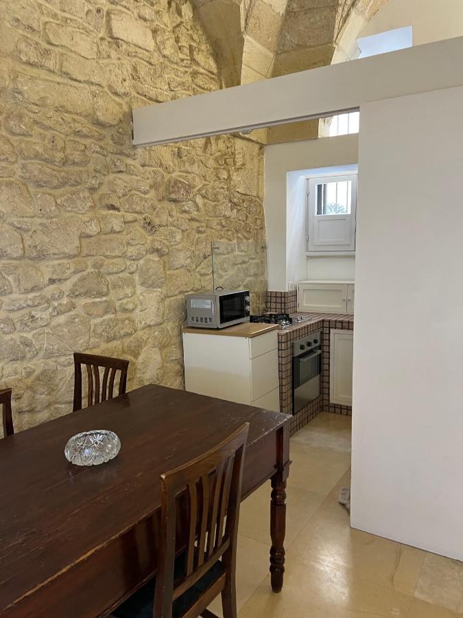 Li Turnisi Apartment Лече Екстериор снимка
